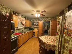 Staten  Island, NY 10306,921 Nugent AVE