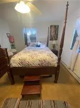 Staten  Island, NY 10306,921 Nugent AVE