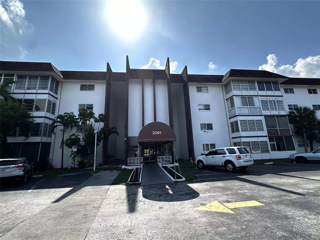 Lauderhill, FL 33313,2061 NW 47th Ter #414