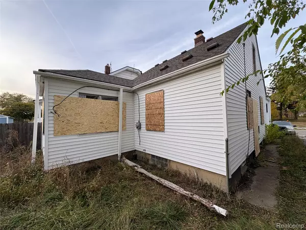 Detroit, MI 48213,14920 longview Longview ST