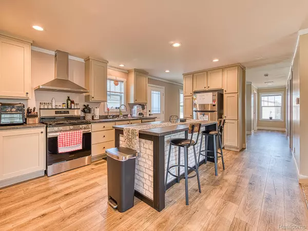 Belleville, MI 48111,501 Washington