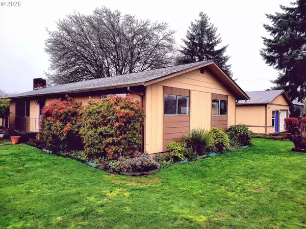 300 MAPLE ST, Toledo, WA 98591