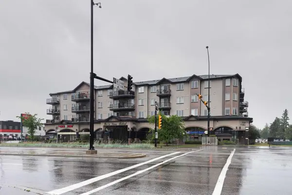 Calgary, AB T2A 1J3,5430 17 AVE SE #140