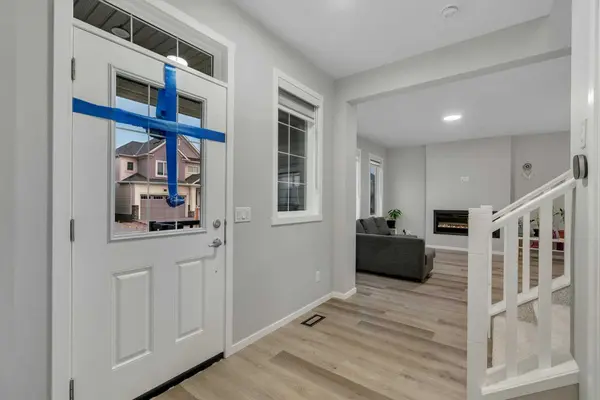 Calgary, AB T3N2N3,124 Cityside CRES NE