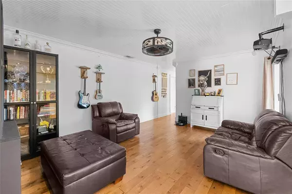 Coral Springs, FL 33065,8405 NW 38th St