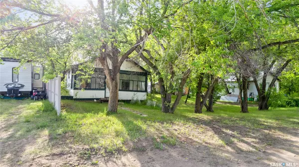 11 & 12 Rose CRESCENT, Pike Lake Provincial Park, SK S7K 1N2