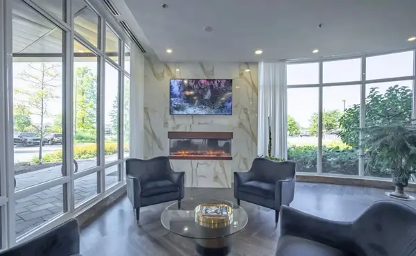 Niagara Falls, ON L2G 0Y9,7711 Green Vista Gate #801