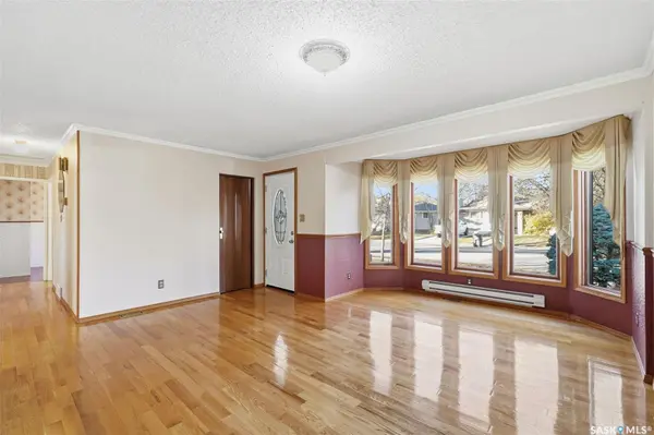 449 Simon Fraser CRESCENT, Saskatoon, SK S7H 3T6