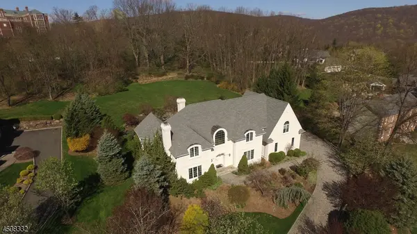 30 CROCKER MANSION DR, Mahwah Twp., NJ 07430