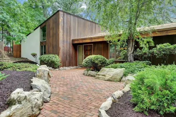 952 Sunset Rdg, Bridgewater Twp., NJ 08807