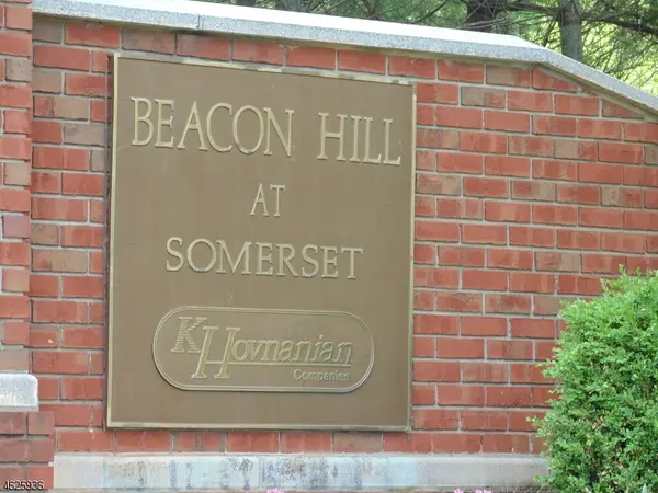 143 Sapphire Ln, Franklin Twp., NJ 08823