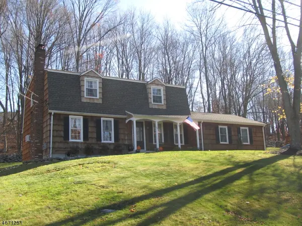 96 Vreeland Rd, West Milford Twp., NJ 07480