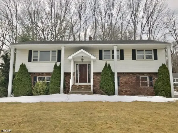 3 Gloria Dr, Montville Twp., NJ 07082
