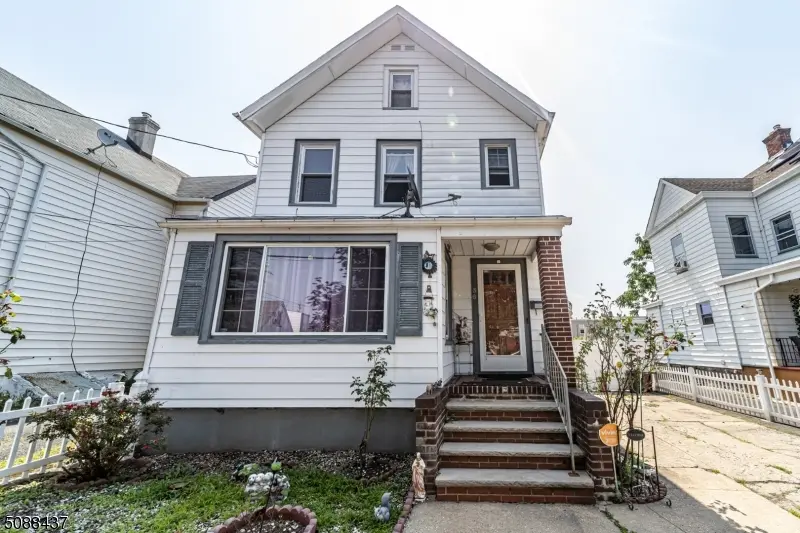 36 Salter Pl, Belleville Twp., NJ 07109