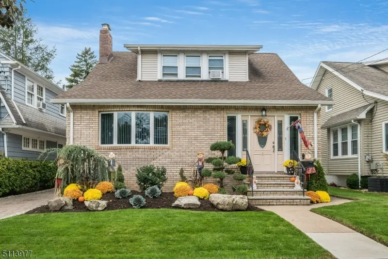 6 2Nd Ave, Hawthorne Boro, NJ 07506