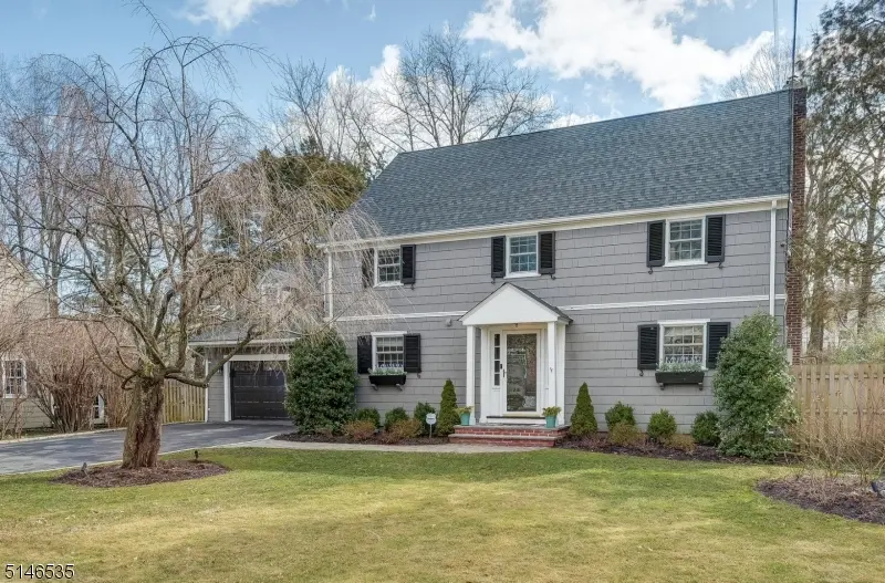 150 Ashland Rd, Summit City, NJ 07901