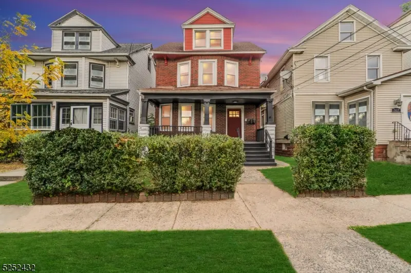 Irvington Twp., NJ 07111,869 Lyons Ave