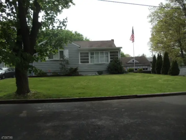 124 Burns St, Franklin Twp., NJ 08873