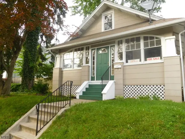 25 Wyoming Ave, Audubon Boro, NJ 08106