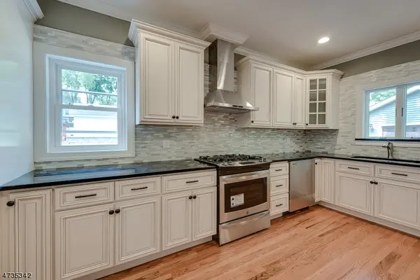 40 Elliott St, Morristown Town, NJ 07960