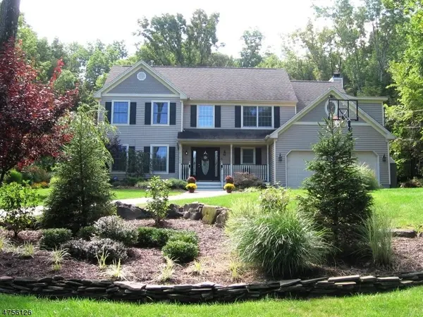 19 Forest Pl, Montville Twp., NJ 07082