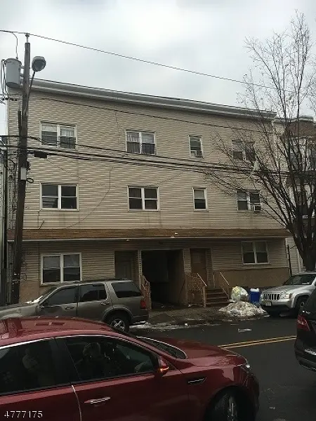 29-31 HAWKINS ST, Newark City, NJ 07105