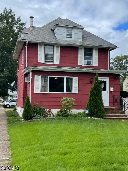 19 River Totowa Ave., Paterson City, NJ 07502