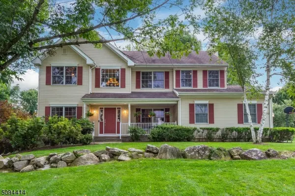 10 Arrow Ct, Mount Olive Twp., NJ 07836