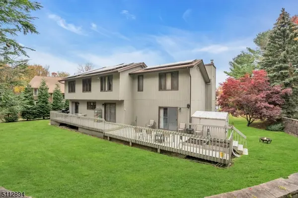 3 Susan Ln, Byram Twp., NJ 07821