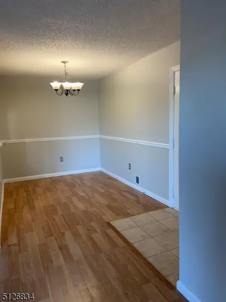 145 Rachel Ct, Franklin Twp., NJ 08823