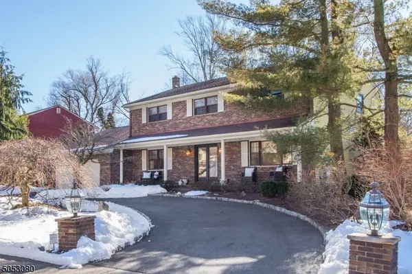 26 Divan Way, Wayne Twp., NJ 07470