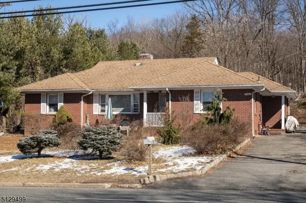 2082 Hamburg Tpke, Wayne Twp., NJ 07470