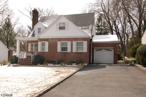 25 Westview Rd, West Orange Twp., NJ 07052