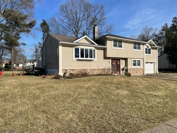 60 Atwood Pl, Wayne Twp., NJ 07470