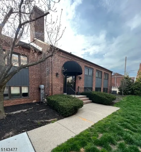 1470 Campbell St #PB8, Rahway City, NJ 07065