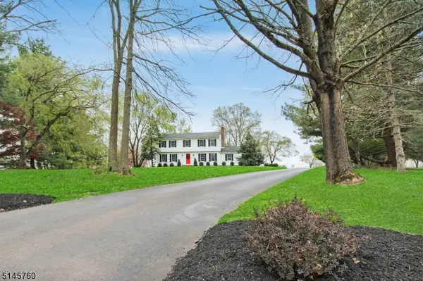 26 Oriole Rd, Readington Twp., NJ 08853