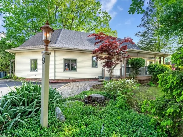 9 Decker Rd, Wanaque Boro, NJ 07420