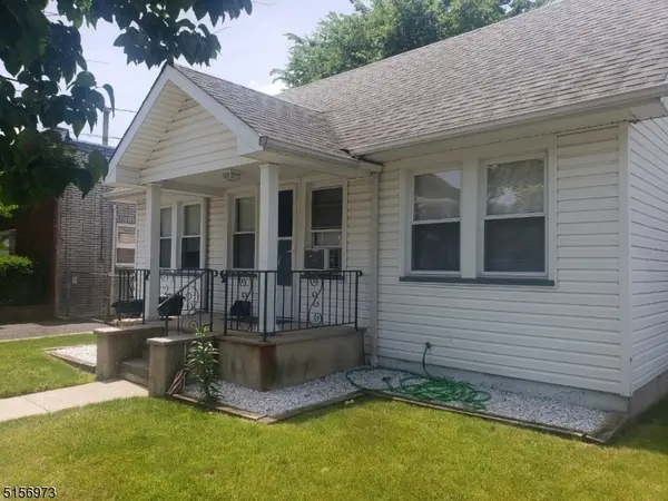 1606 Essex St, Rahway City, NJ 07065