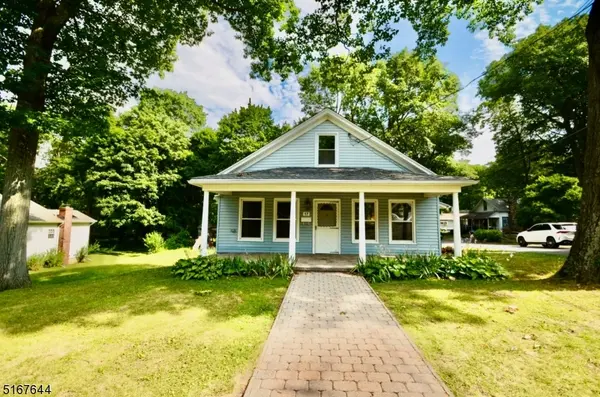 17 Church St, Mount Olive Twp., NJ 07828