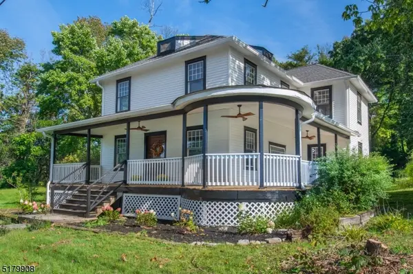 75 E Shore Culver Rd, Frankford Twp., NJ 07826