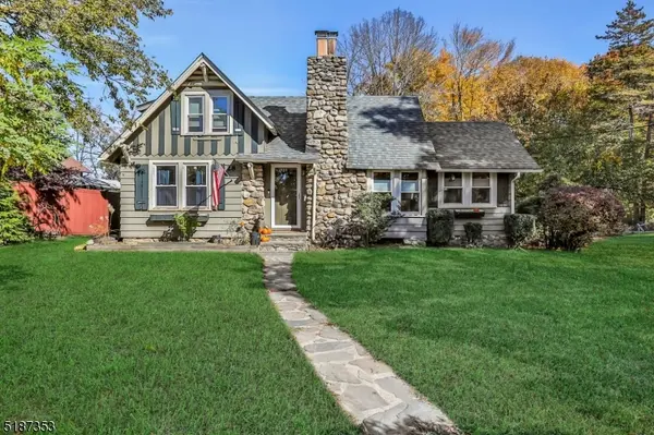 28 Indian Trl, Sparta Twp., NJ 07871