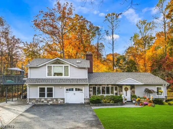 1101 Pines Lake Dr, Wayne Twp., NJ 07470