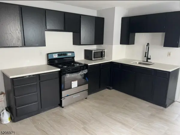 165 Hudson St, Phillipsburg Town, NJ 08865