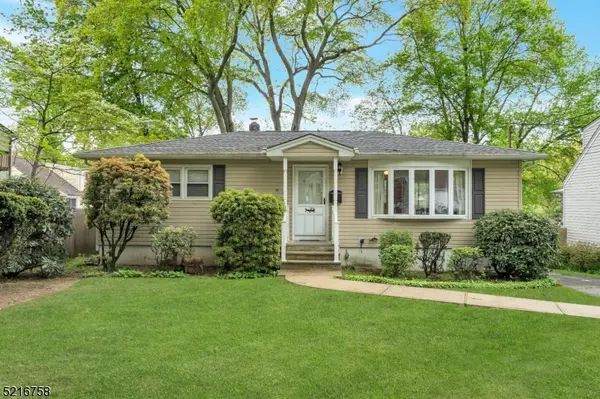 71 Woodhaven Dr, Wayne Twp., NJ 07470