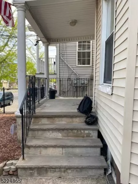 428 Van Houten St, Paterson City, NJ 07501