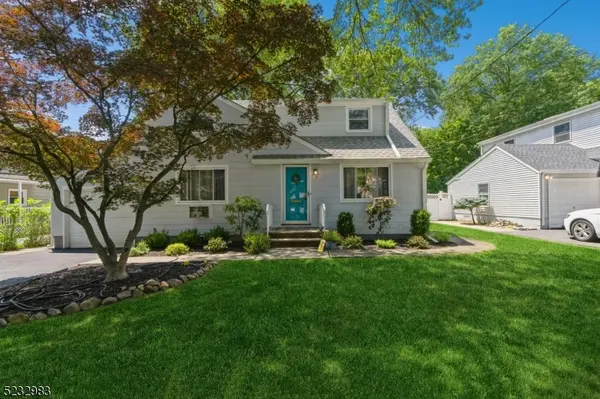 75 Mayfair Dr, West Orange Twp., NJ 07052