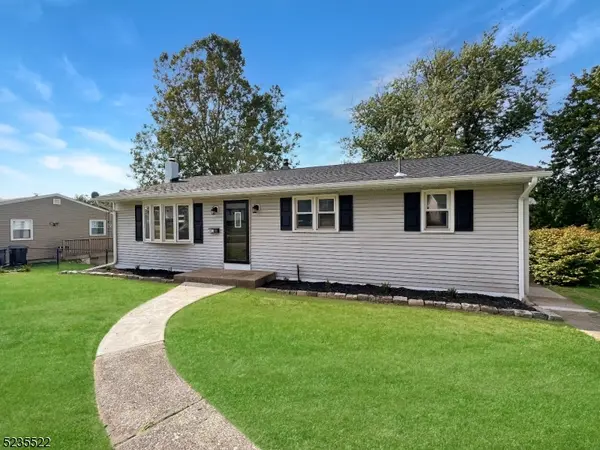 343 Liberty Blvd, Pohatcong Twp., NJ 08865