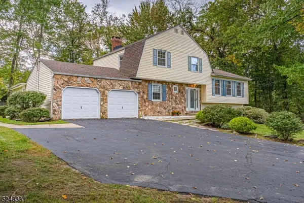 55 Monterey Dr, Wayne Twp., NJ 07470