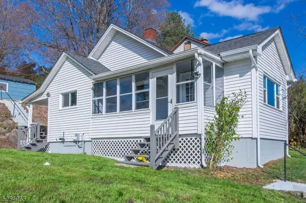 35 Harrison St,  Sussex Boro,  NJ 07461