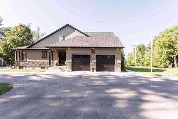 8037 Springwater RD, Central Elgin, ON N5H 2R4